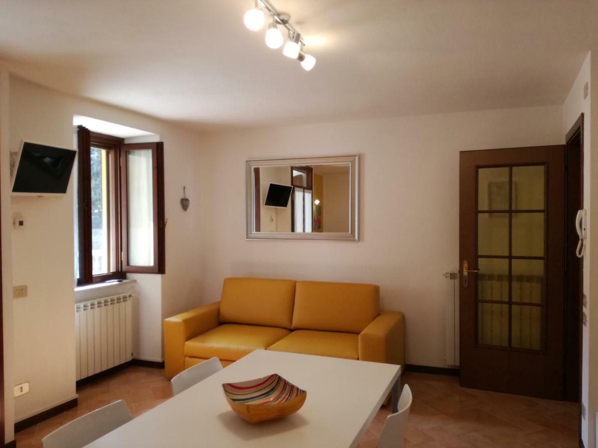 Cascina La Scala Apartman Salò Kültér fotó